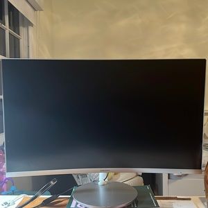 Samsung CF591 Curved 27” Monitor